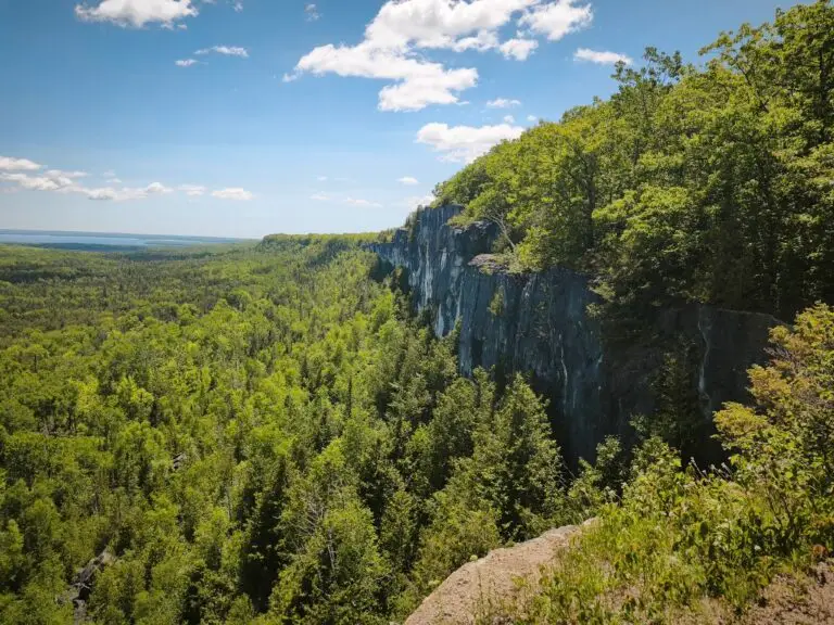 Cup and Saucer Trail und Providence Bay – Foto 18