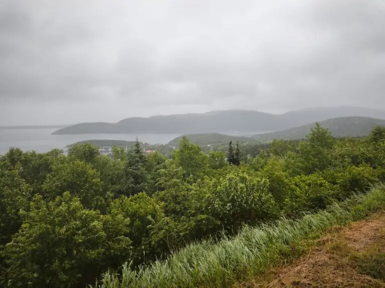 Regen in Tadoussac, weiter Richtung Québec – Foto 1